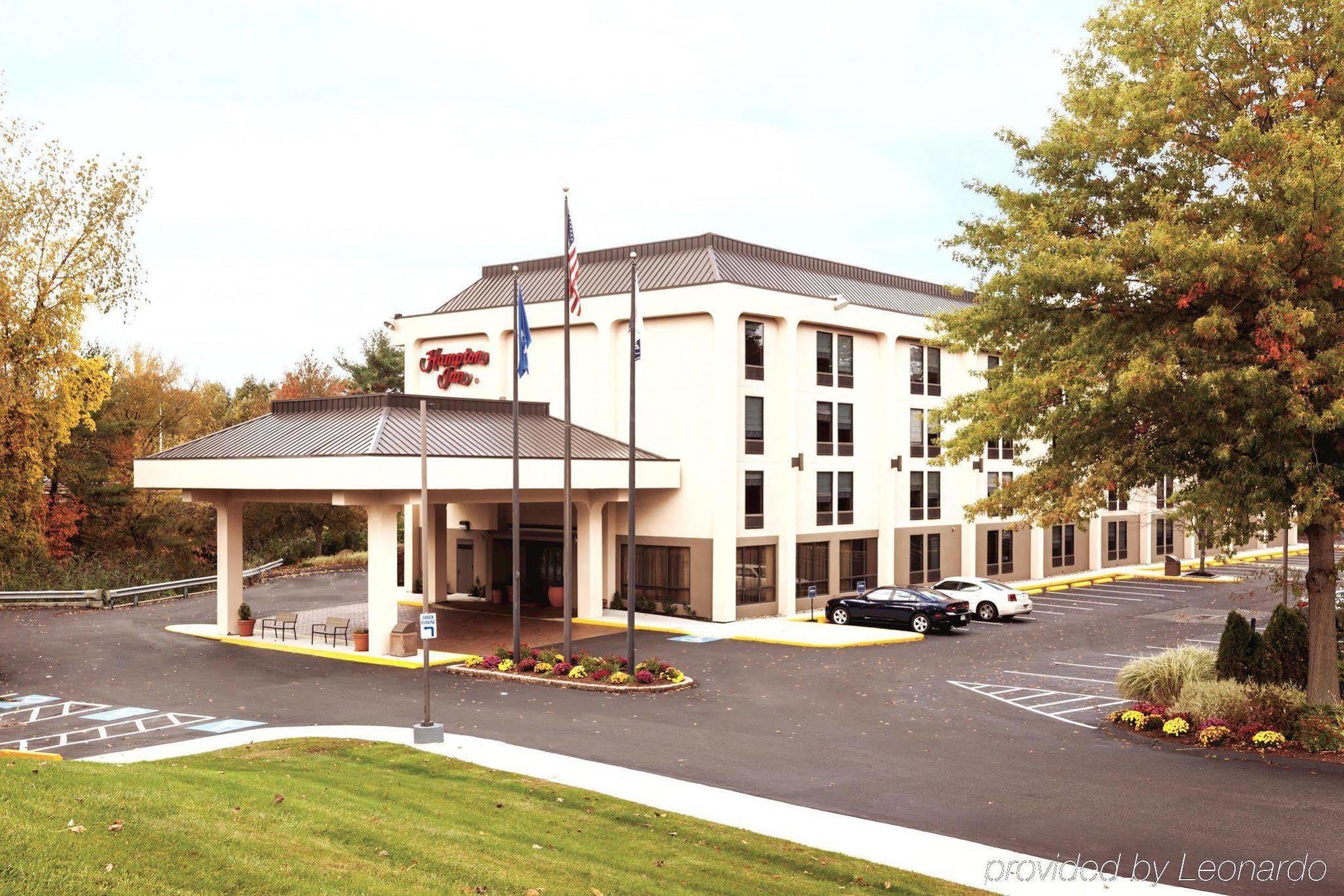 Red Roof Inn Meriden Ct Exterior photo
