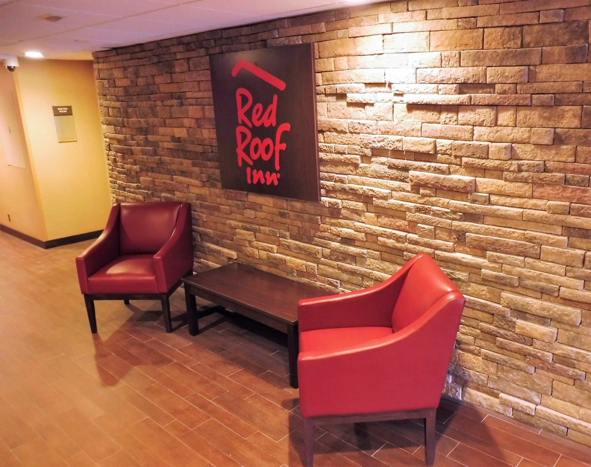 Red Roof Inn Meriden Ct Exterior photo